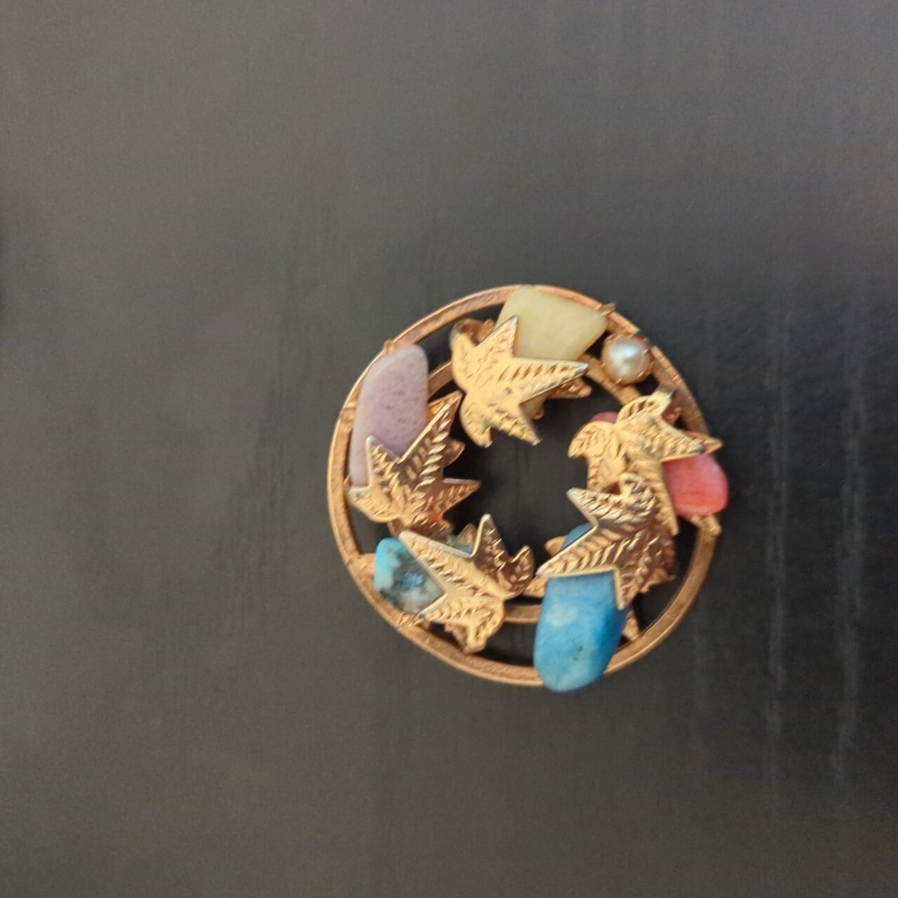 Sarah Coventry brooch